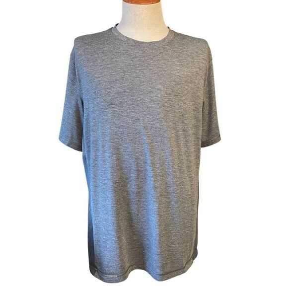 Lululemon Men’s Short Sleeve Shirt, Sz. XL Gray Athleisure Workout - Picture 1 of 9